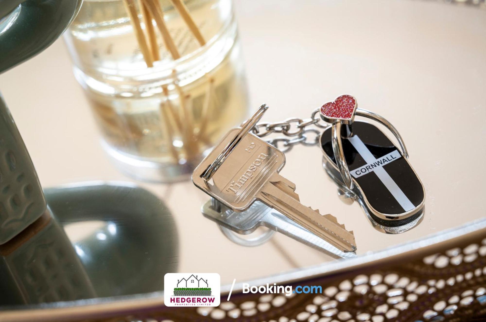 Secure 2-Bed Escape For 6 With Tranquil Garden L Special Deals L Last-Minute Deals L Truro Buitenkant foto